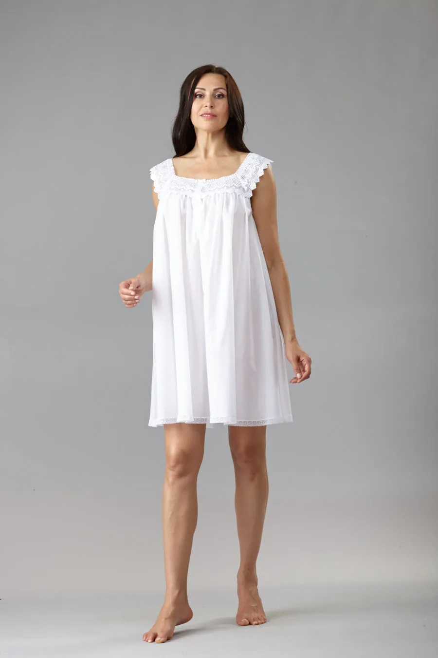 1501 - Short gown