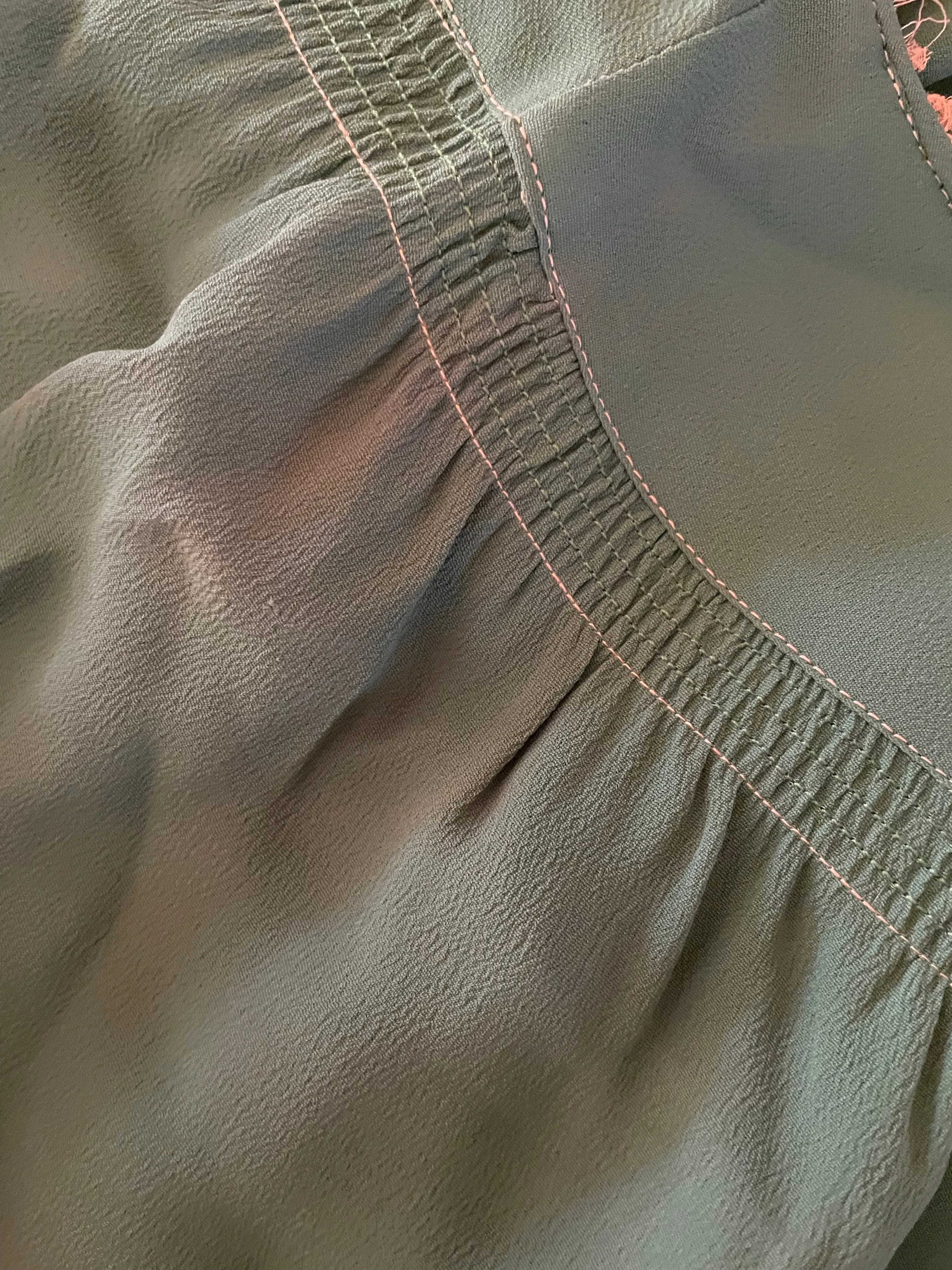 1930s Bias Cut Rayon Crepe Kelly Green Balloon Sleeve Dress