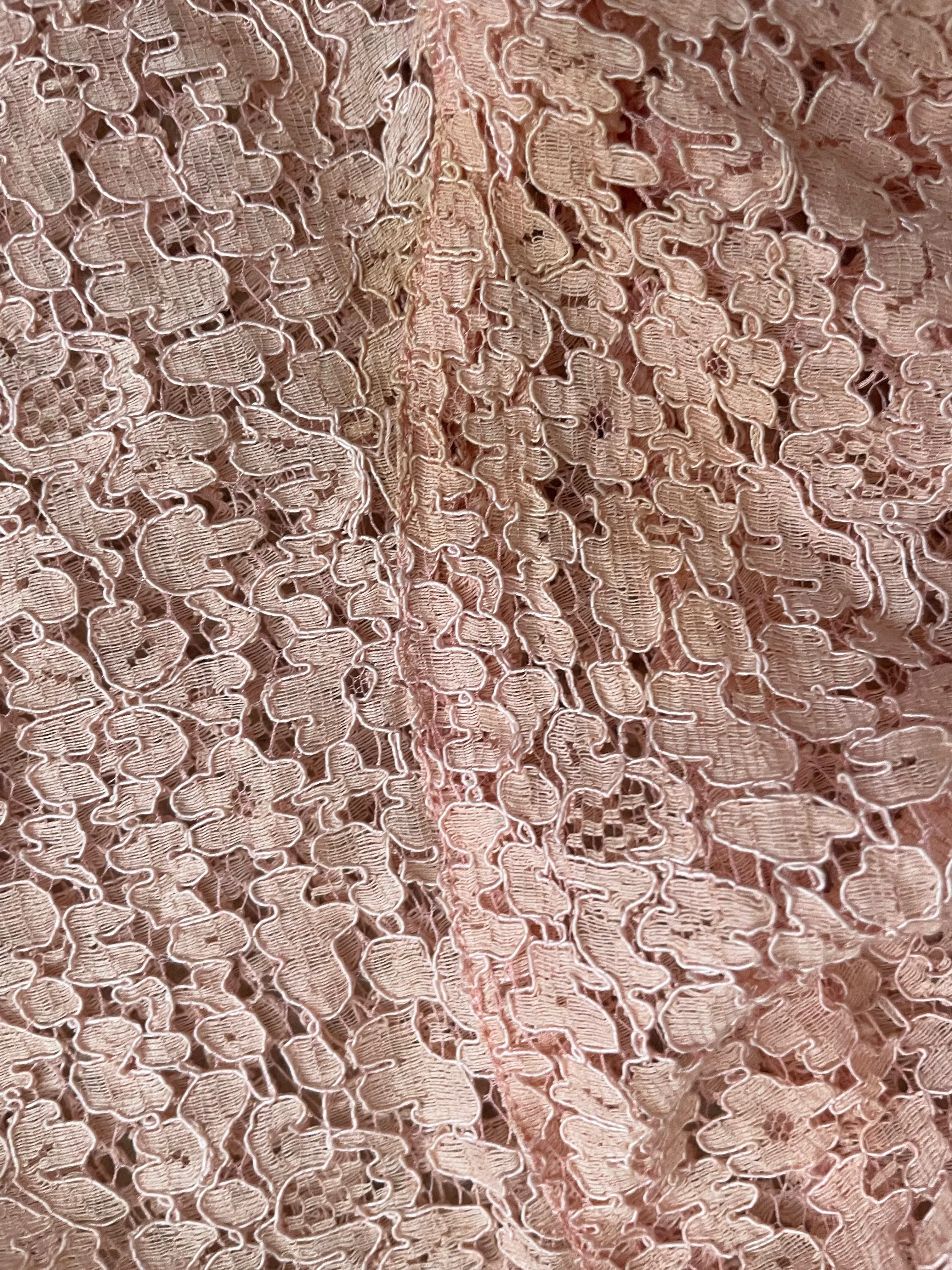 1930s Pale Pink Balloon Sleeve Dress