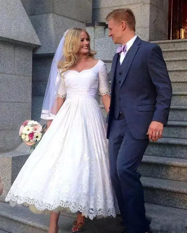 2019 Vintage Wedding Dresses Half Sleeve Tea-Length Lace Country Short Wedding Gowns