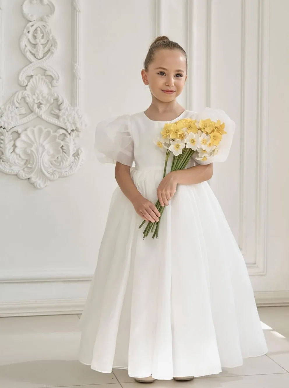2Bunnies Girls' Organza Puff Sleeve Babydoll Dress in White Maxi