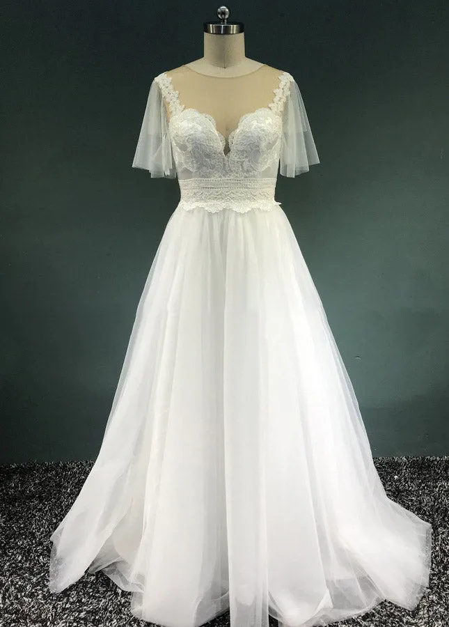 A-Line Short Sleeves Lace-Up Long Tulle Appliques Boho Wedding Bridal Gown