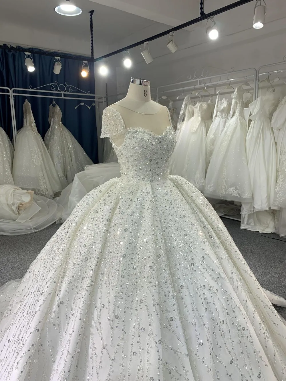 B219# Customized Square Lace Wedding Dresses Princess Ball Gown