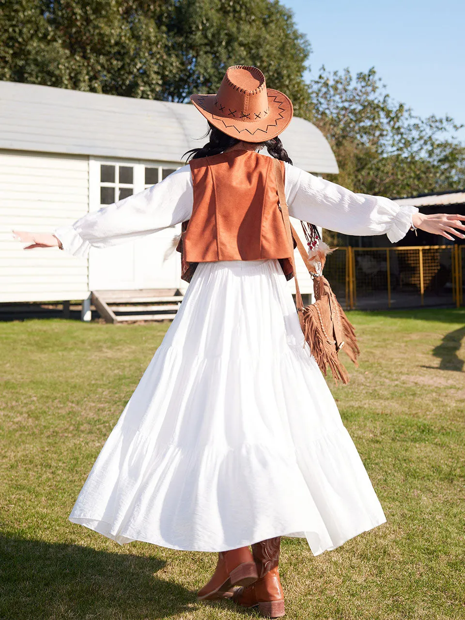 Bohemian White Long-sleeved Cotton Maxi Dress with Suede Embroidered Vest Boho Suit
