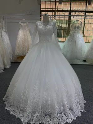 BYG backless long sleeves wedding dress