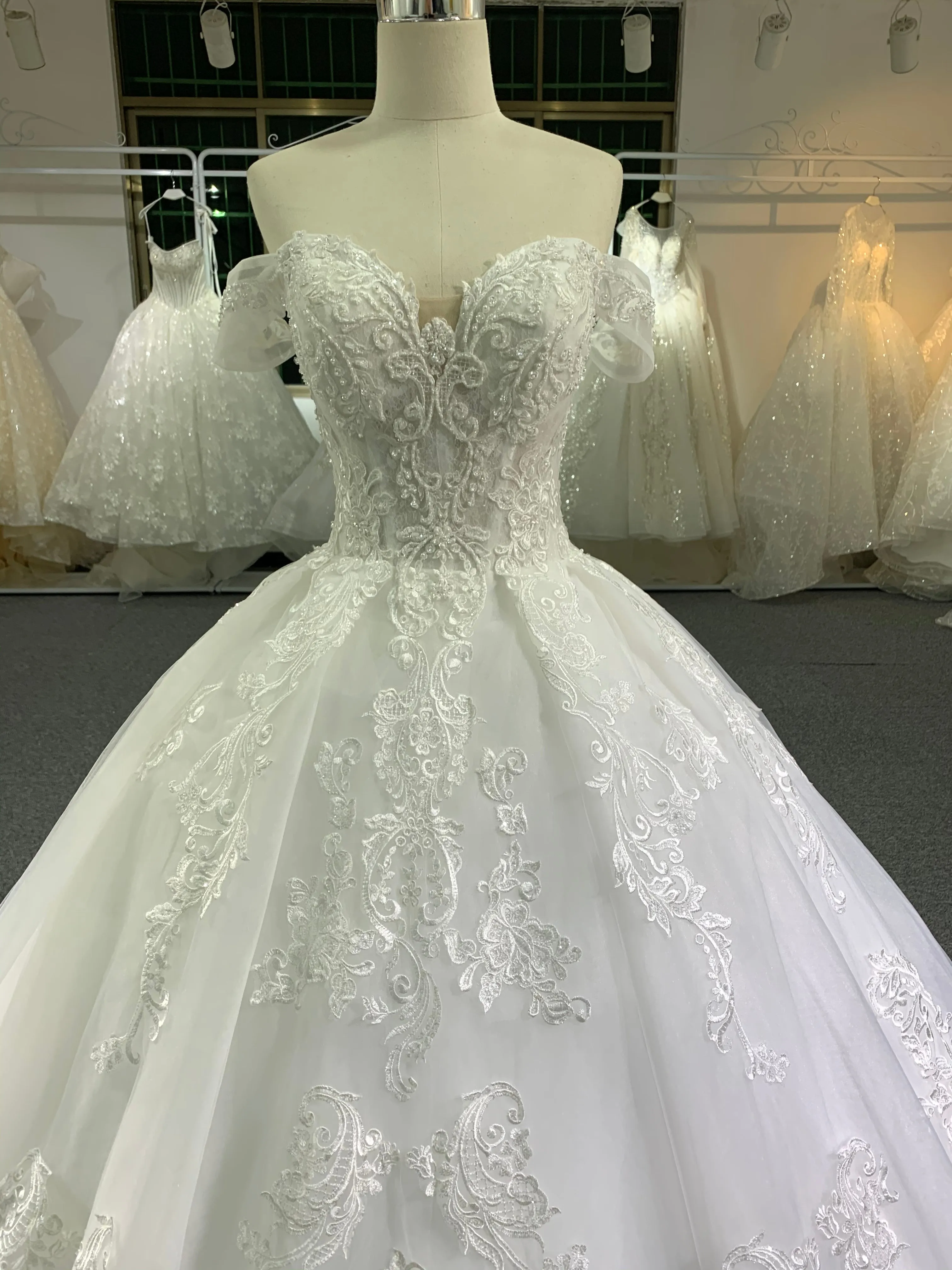 BYG high quality off the shoulder wedding dress