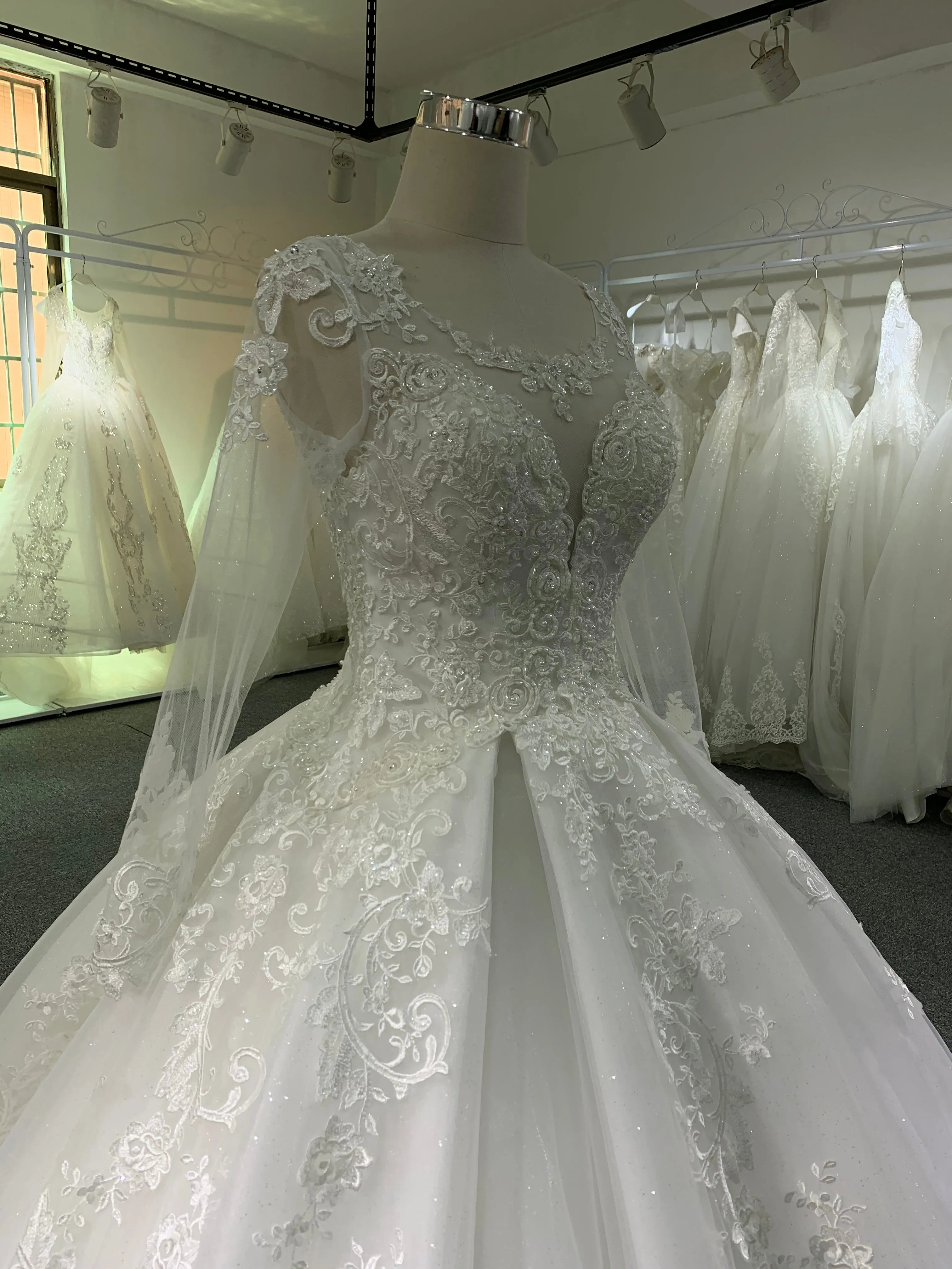BYG long sleeves sweatheart wedding gown