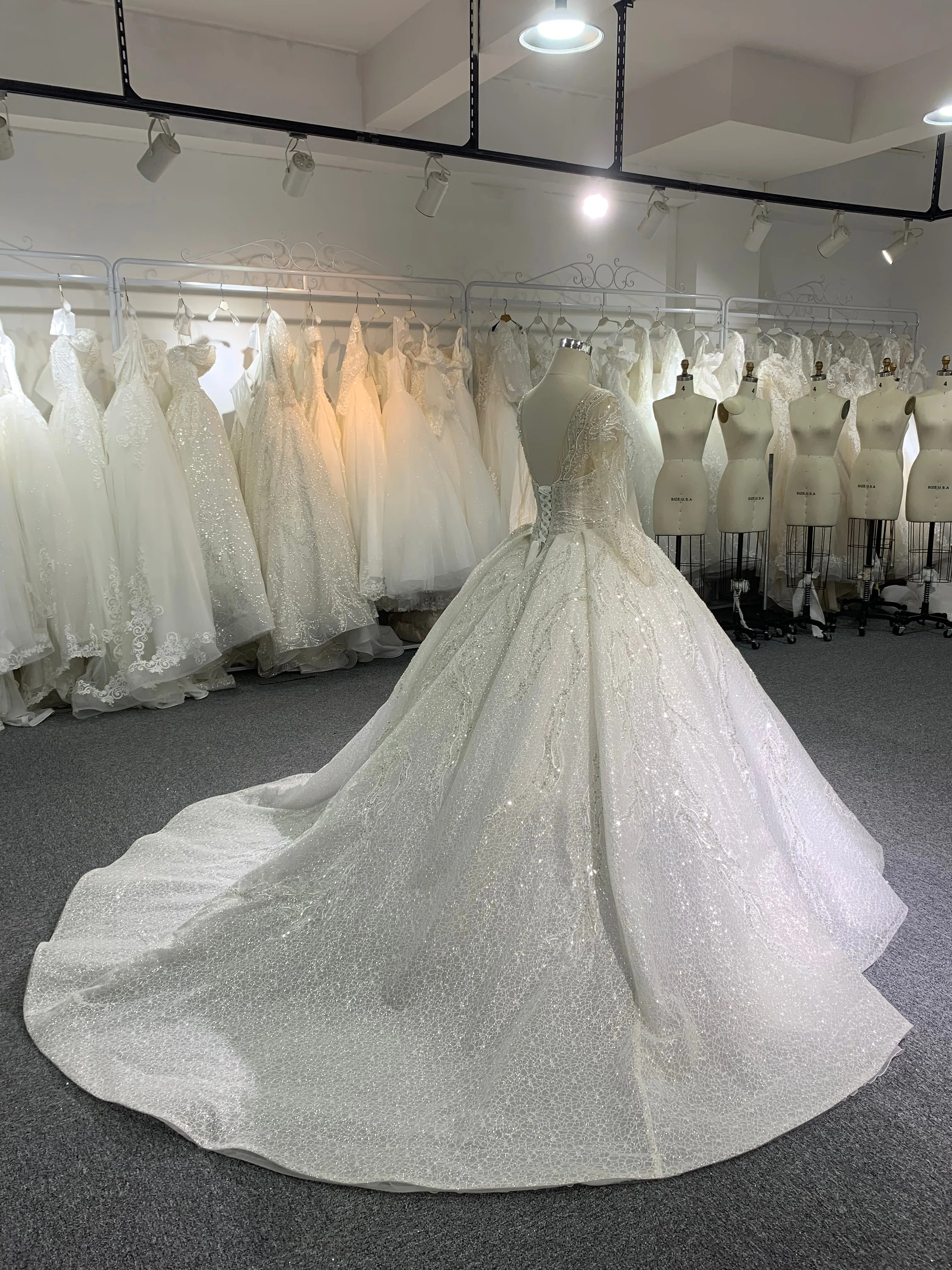BYG luxury glitter long sleeves wedding dress