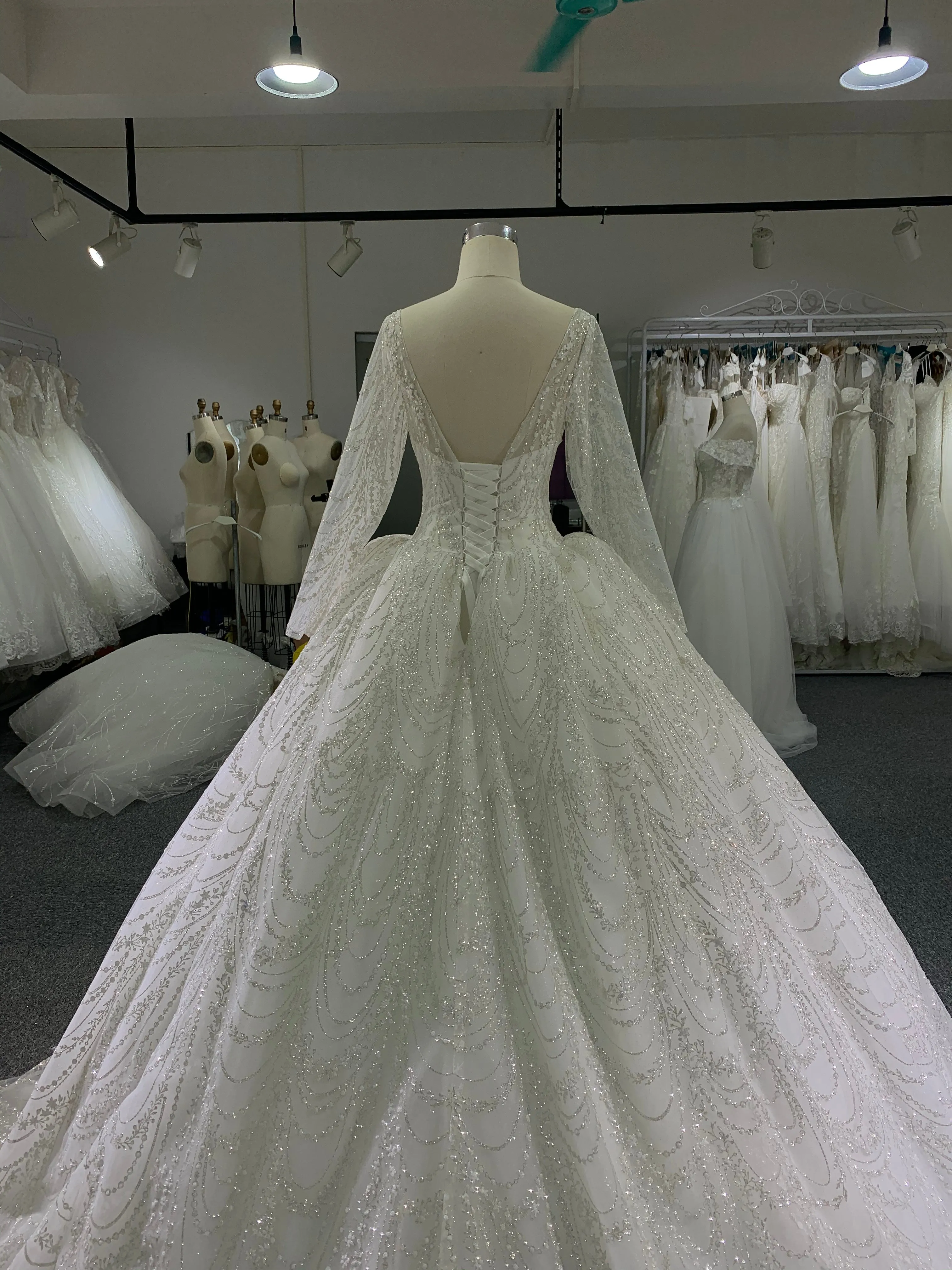 BYG new style scoop neckline wedding dress