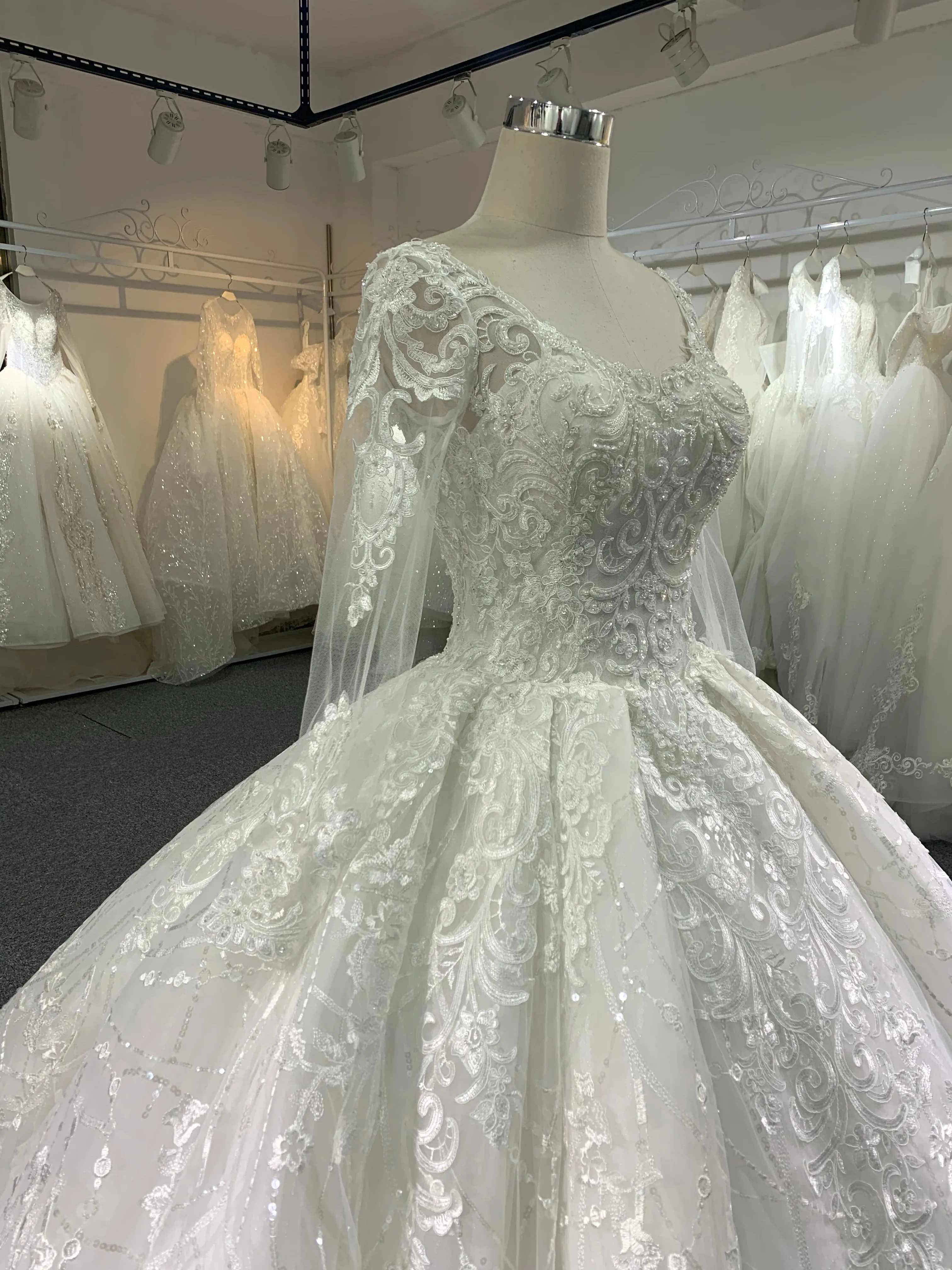 BYG scoop neck long sleeves lace wedding dress