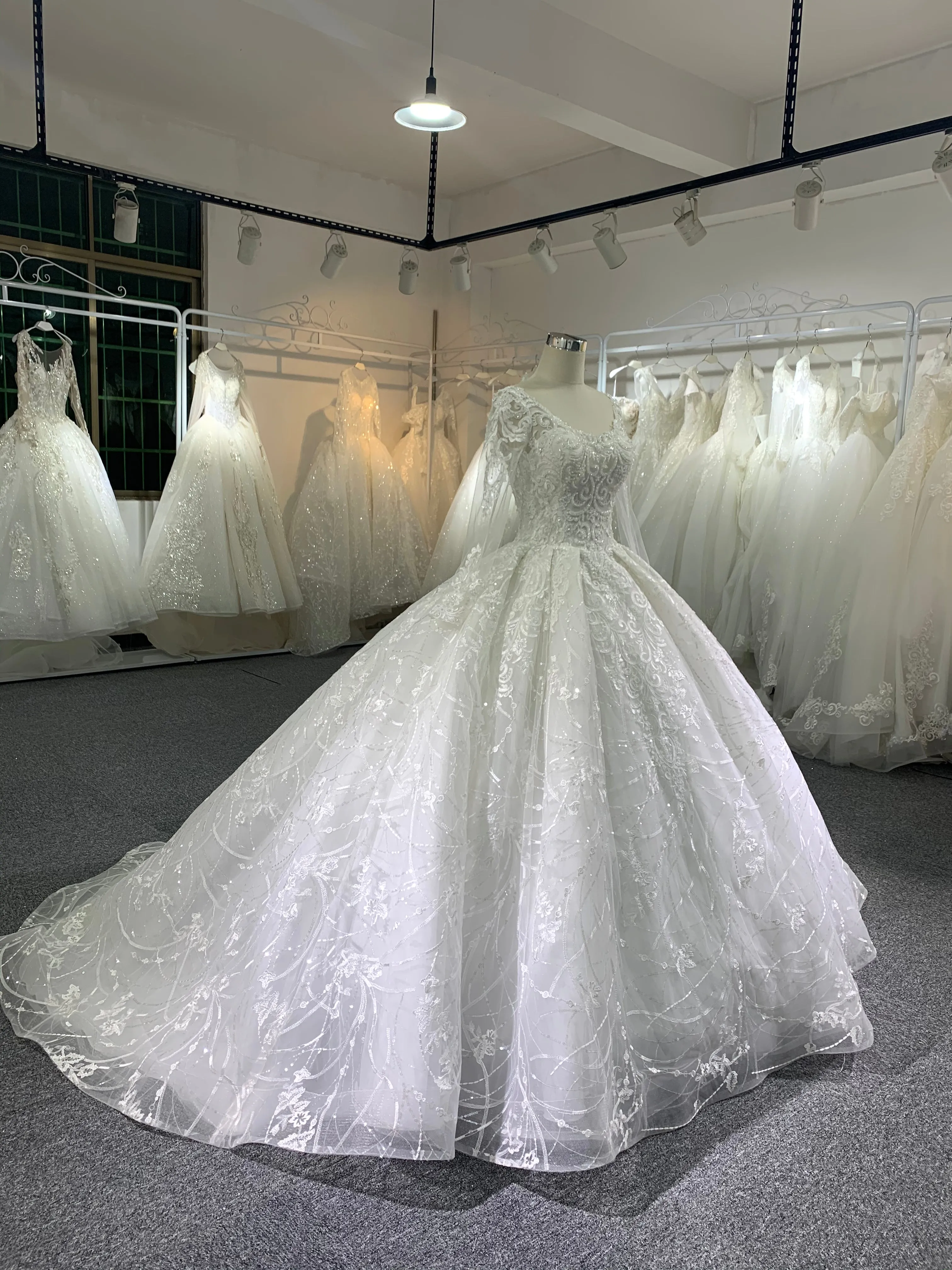 BYG scoop neck long sleeves lace wedding dress