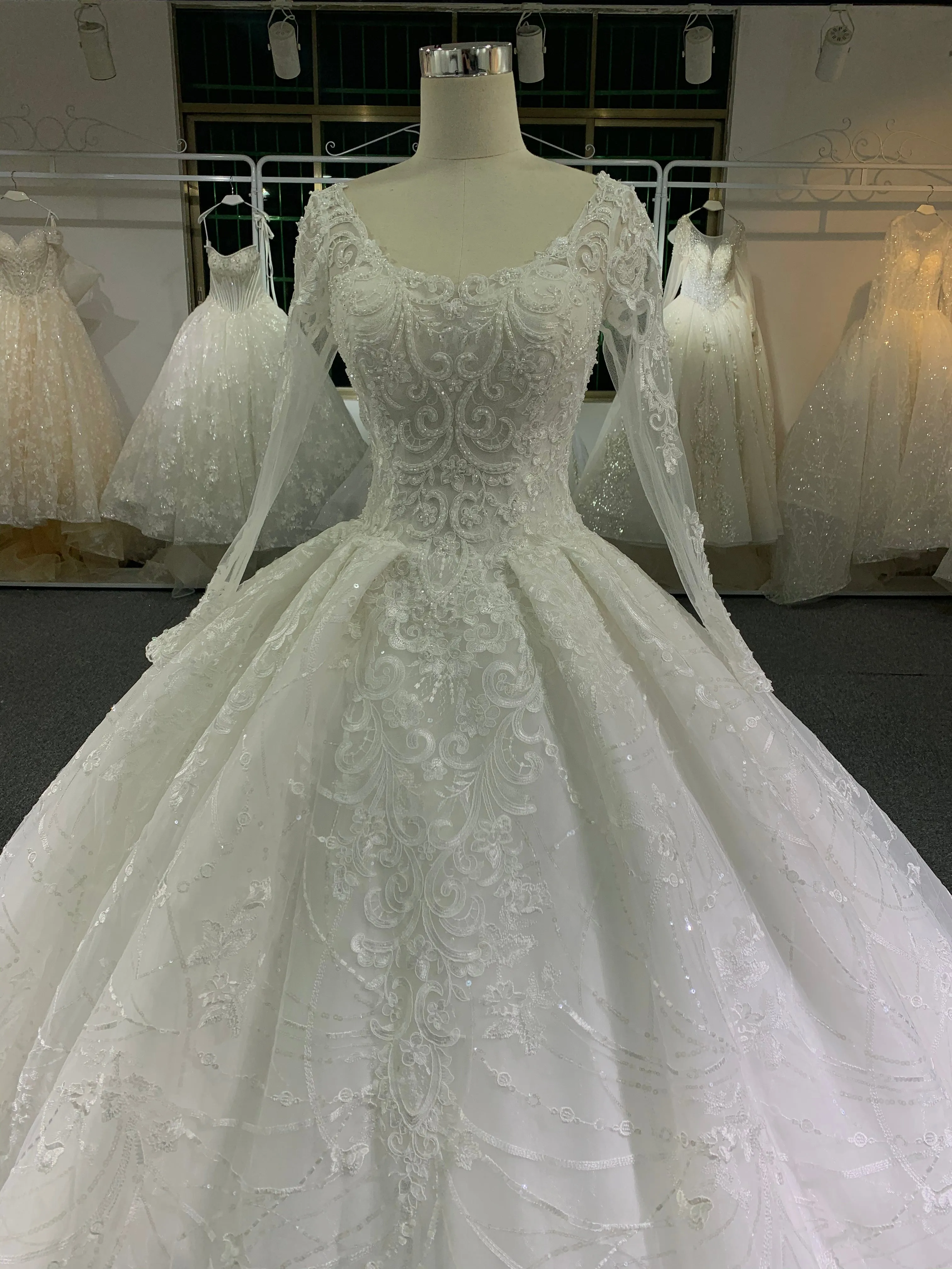 BYG scoop neck long sleeves lace wedding dress