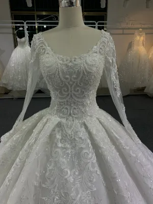 BYG scoop neck long sleeves lace wedding dress