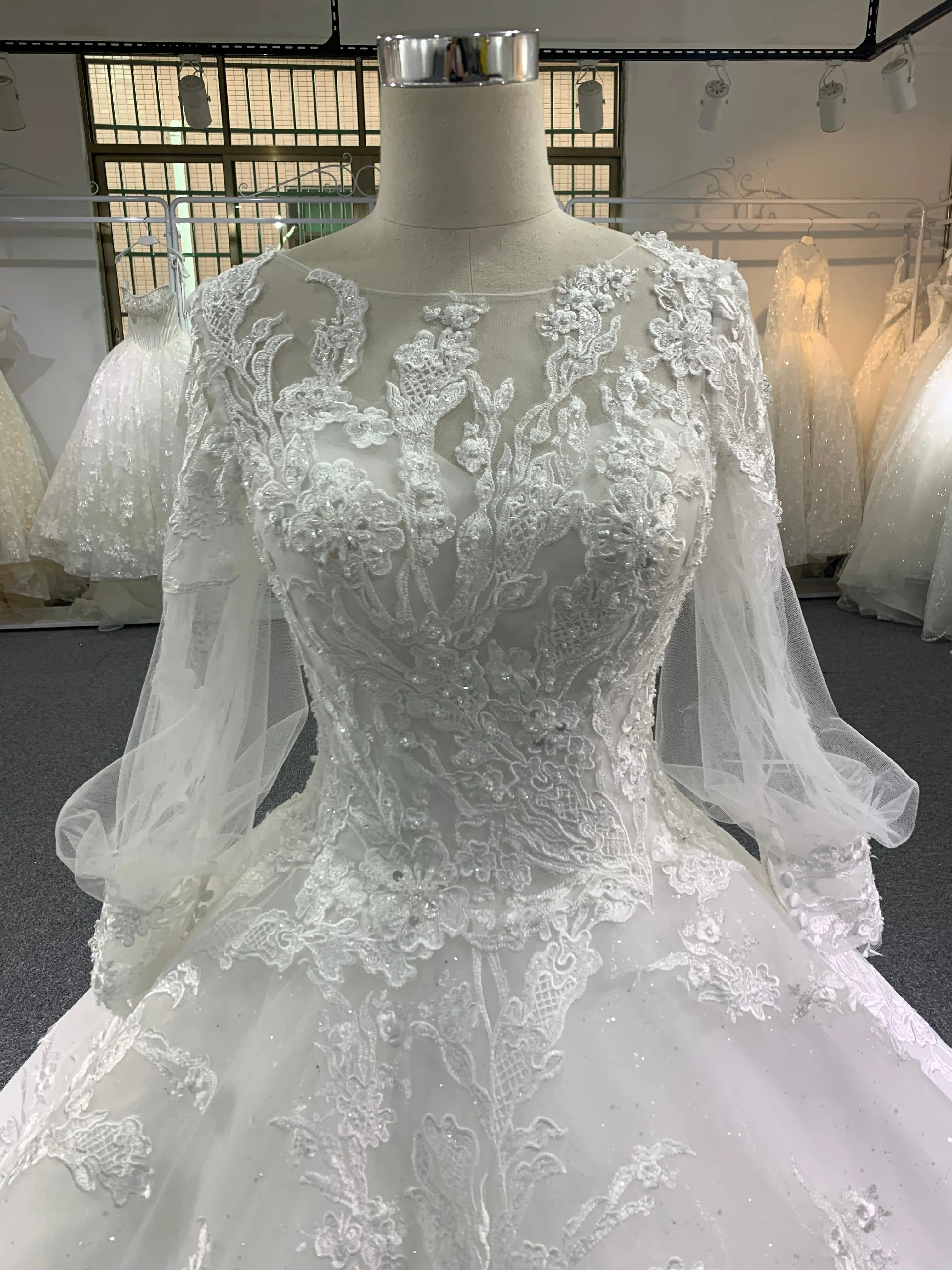 BYG sweet lantern sleeves wedding drees