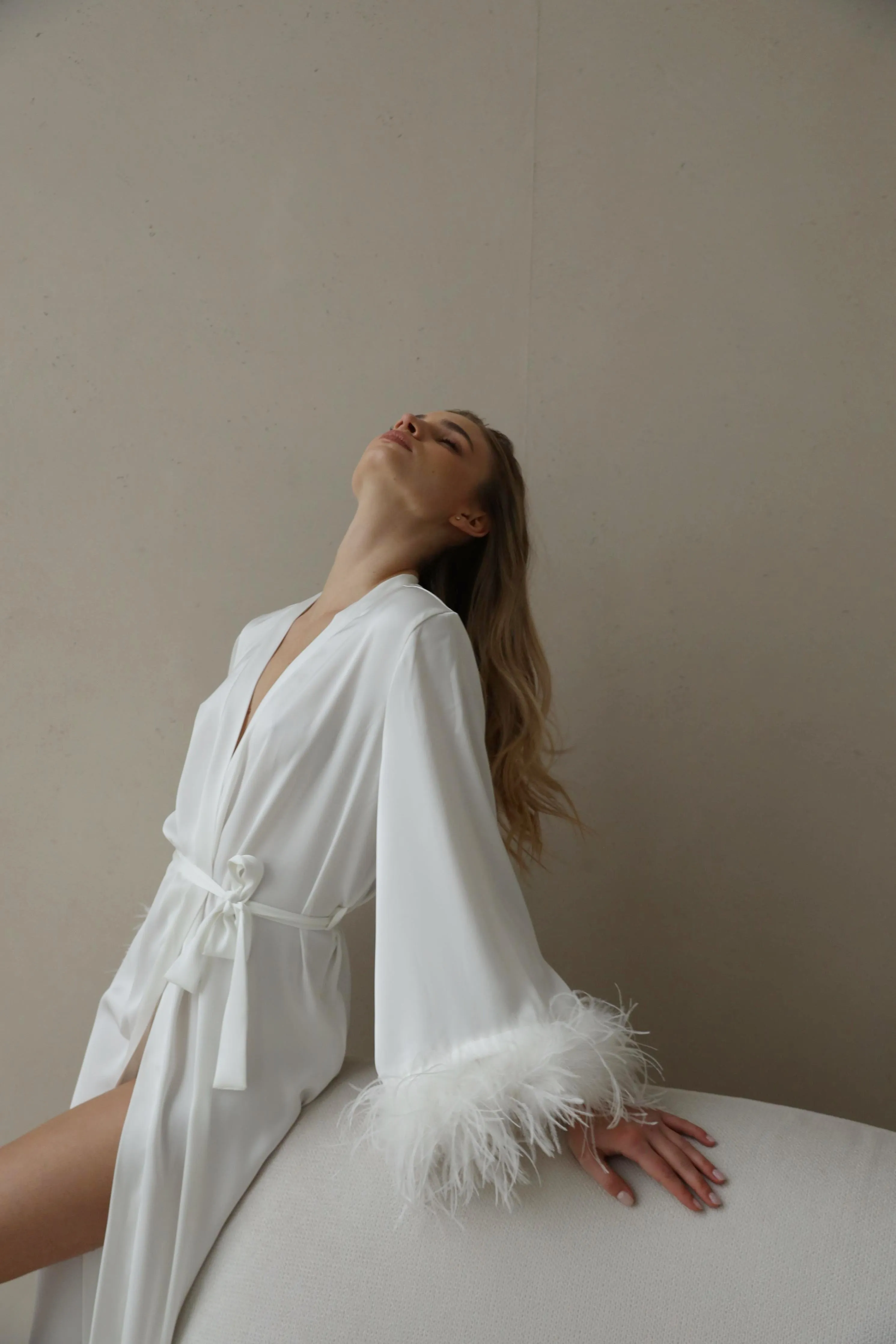 Ciara - White long