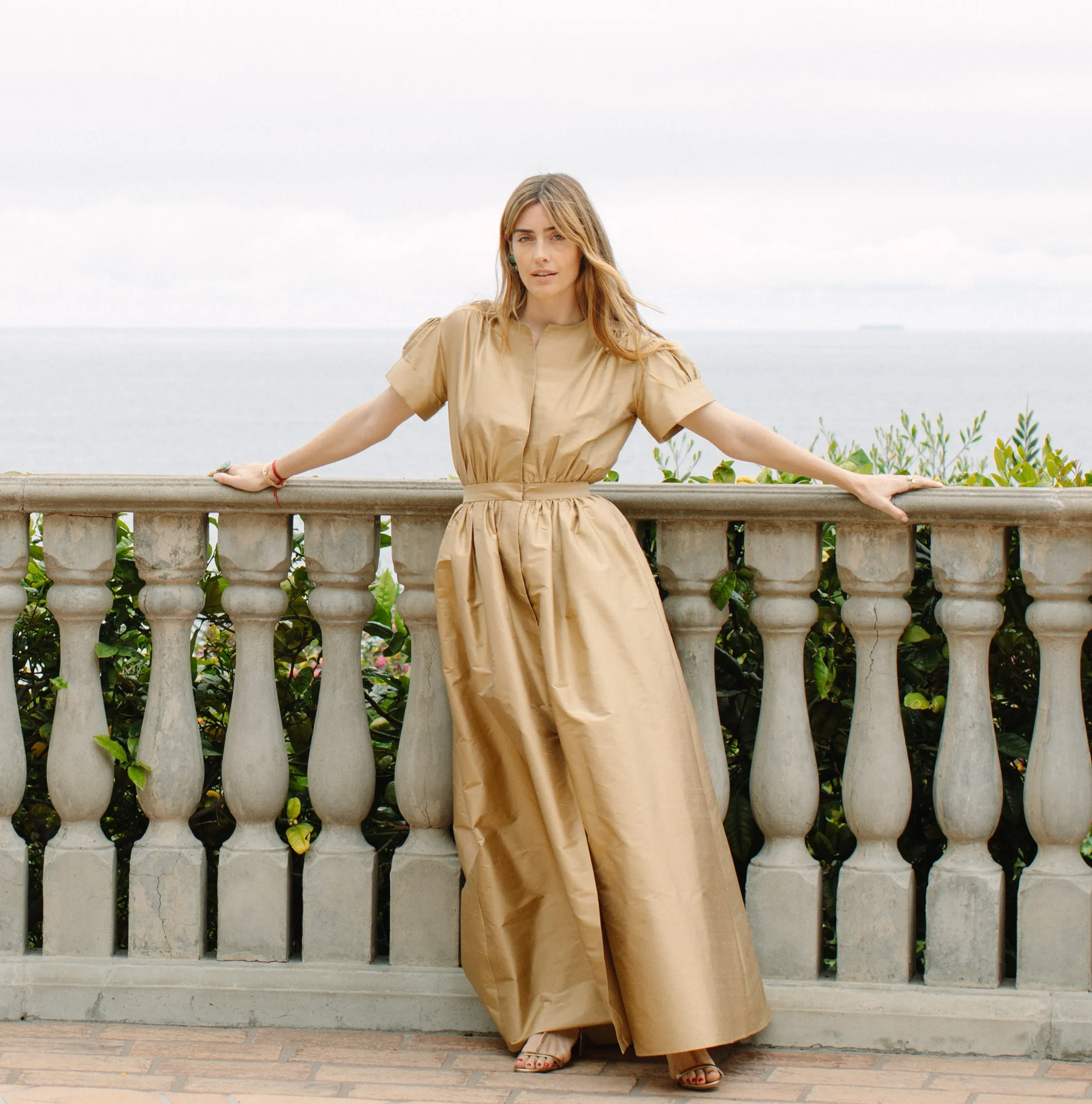 Compass Gown - Khaki Champagne