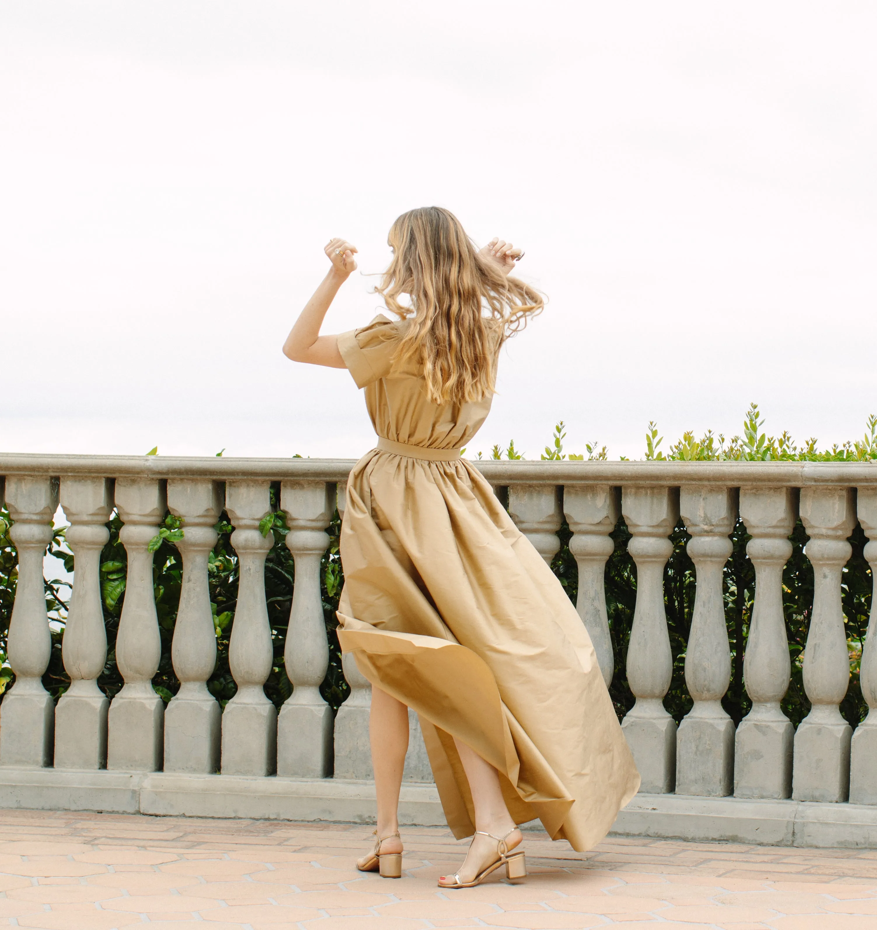 Compass Gown - Khaki Champagne