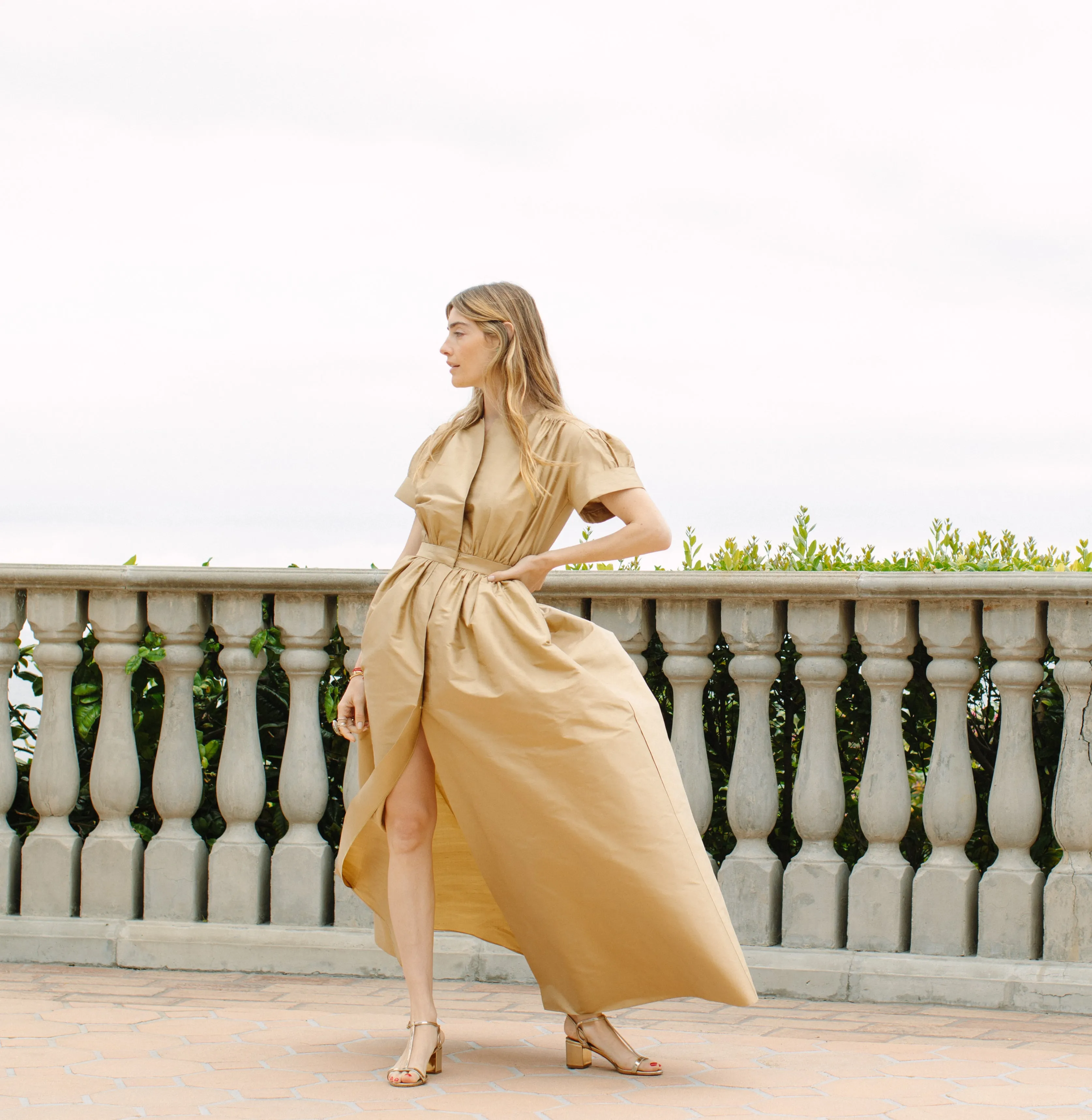 Compass Gown - Khaki Champagne