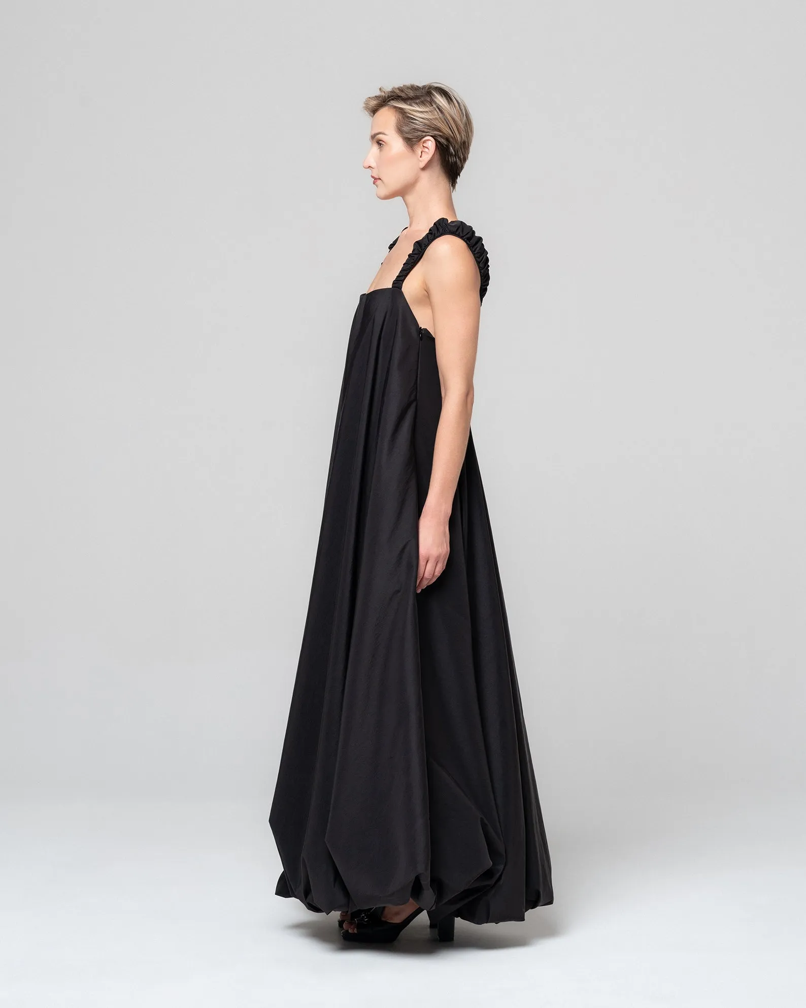 DAMAS DRESS