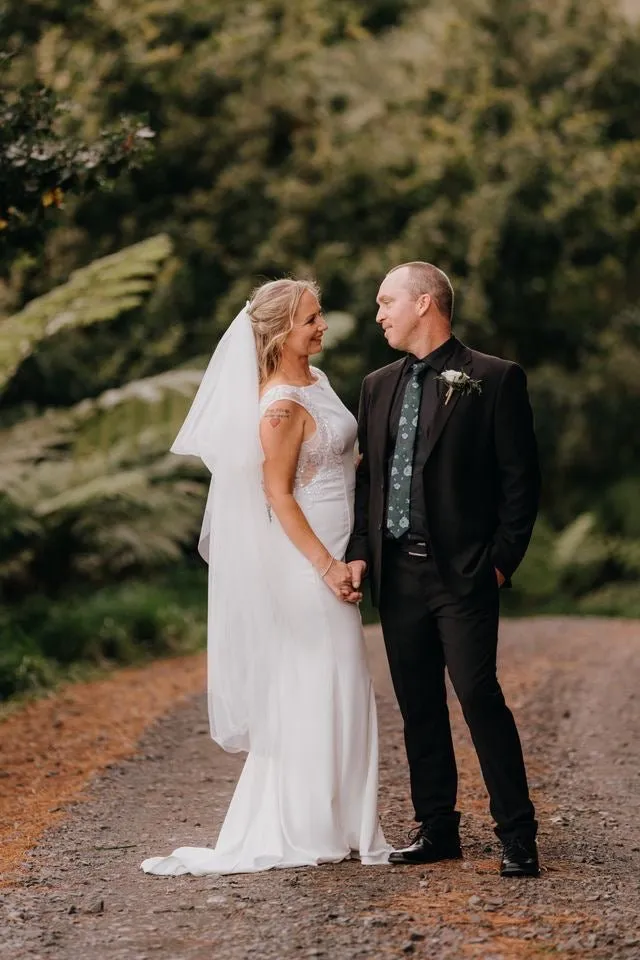 Deb high neck wedding gown with fishtail ivory s10 Express NZ wide