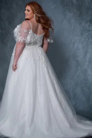 Delphine Bridal Gown