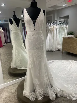 Elizabeth Johns Original Gown VH 463 Size 14