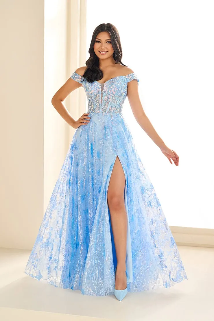 Ellie Wilde: EW36039