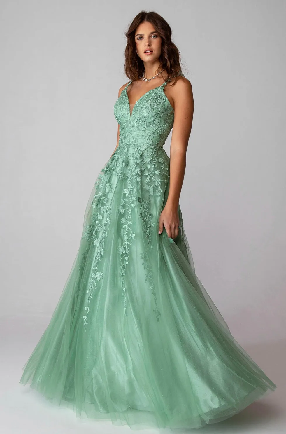 Eureka Evening Gowns 9858