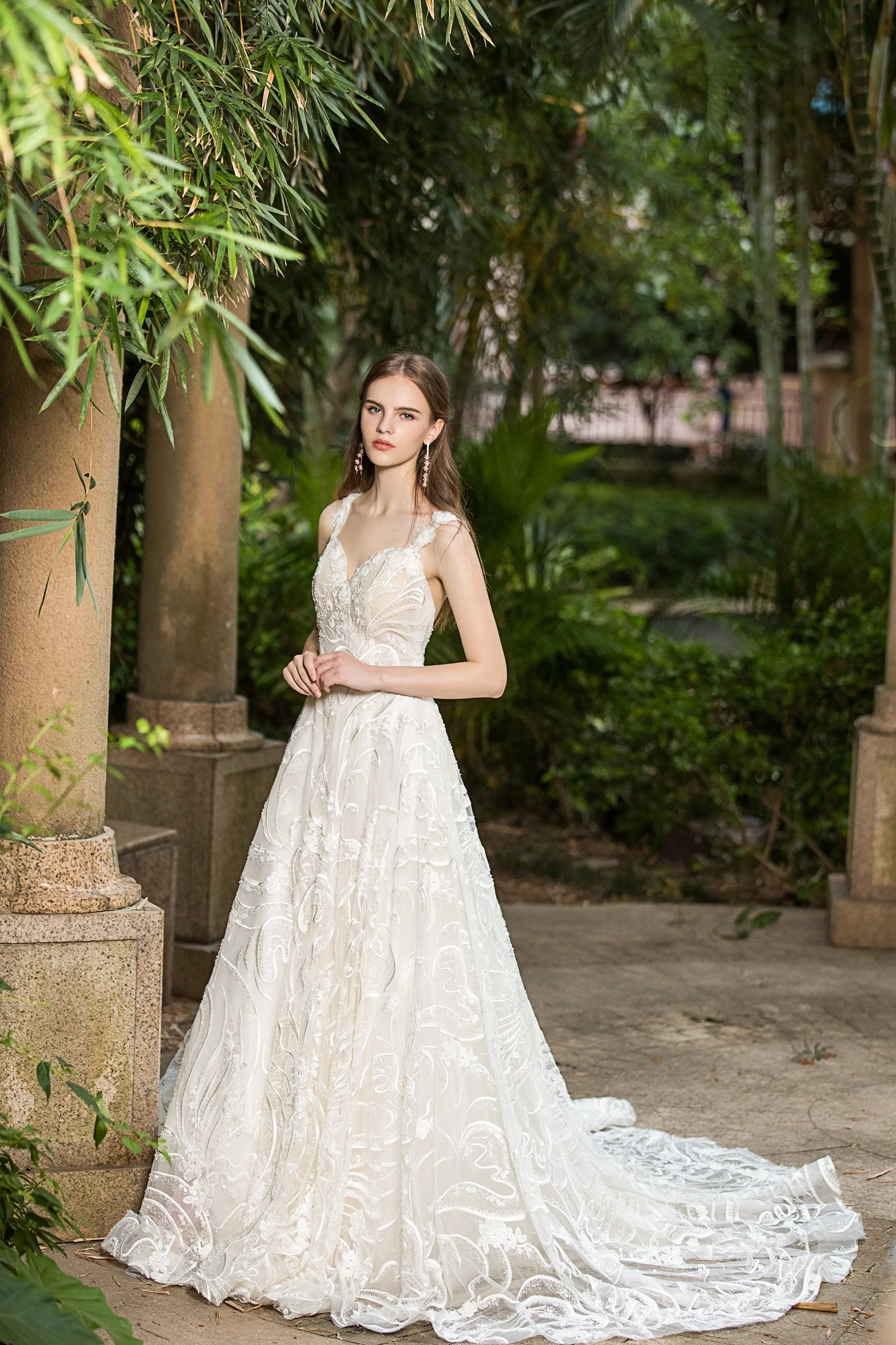 Fabiana - Selena Huan Milan Sequin Embroidery Water-wave Lace glowing A-line gown