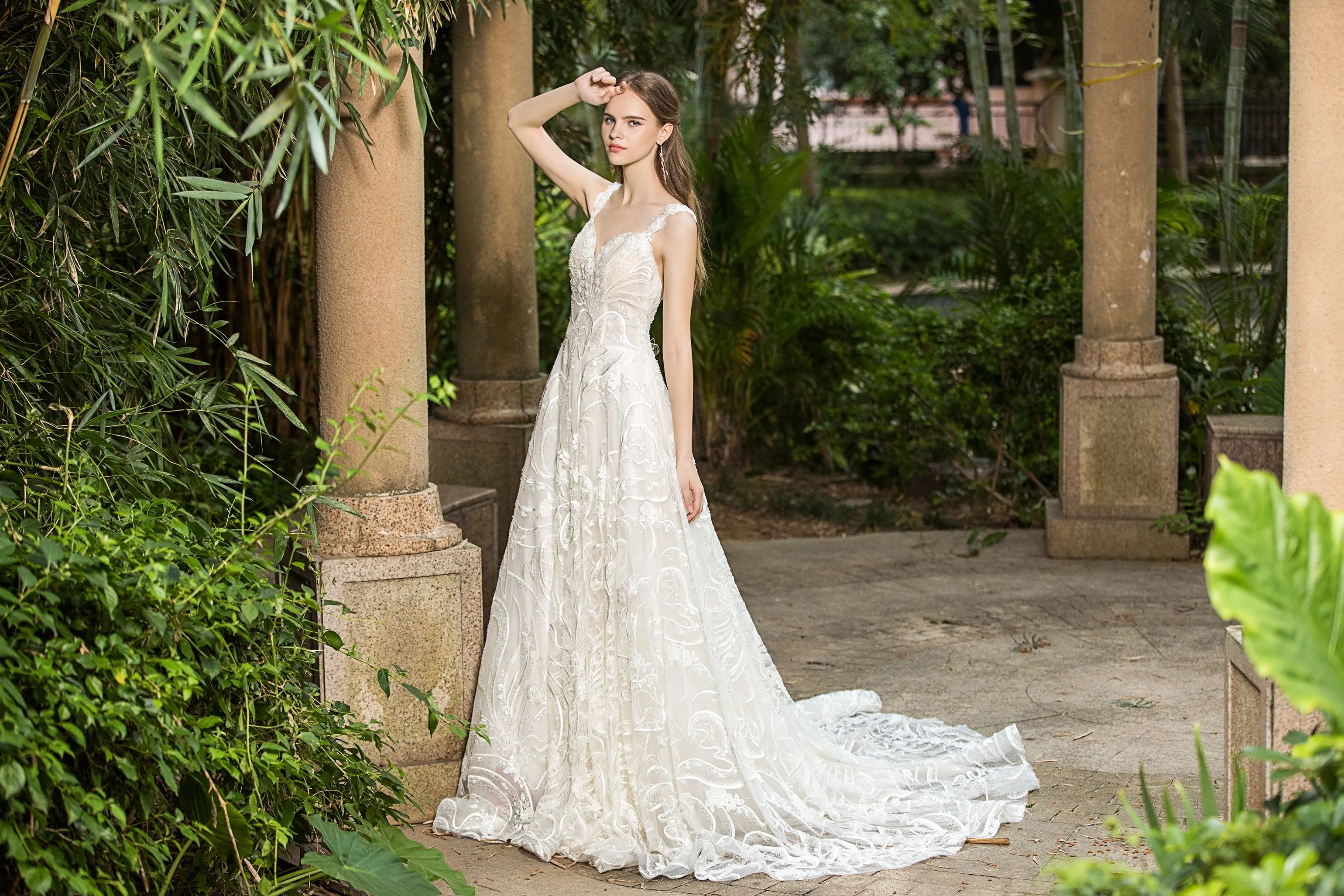 Fabiana - Selena Huan Milan Sequin Embroidery Water-wave Lace glowing A-line gown