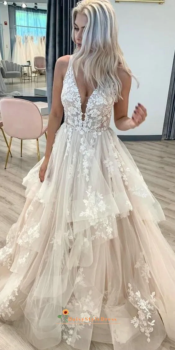 Fashion Tiered Skirt Blush Wedding Dress