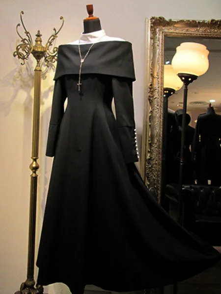Gothic Lolita OP Dress Button Pleated Black Lolita One Piece Dress