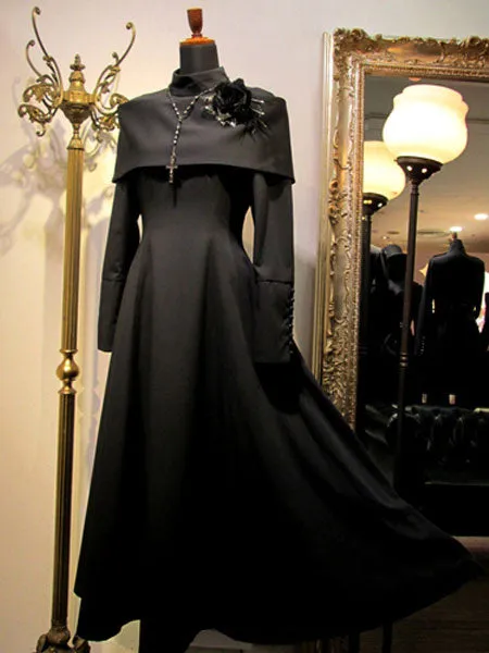 Gothic Lolita OP Dress Button Pleated Black Lolita One Piece Dress