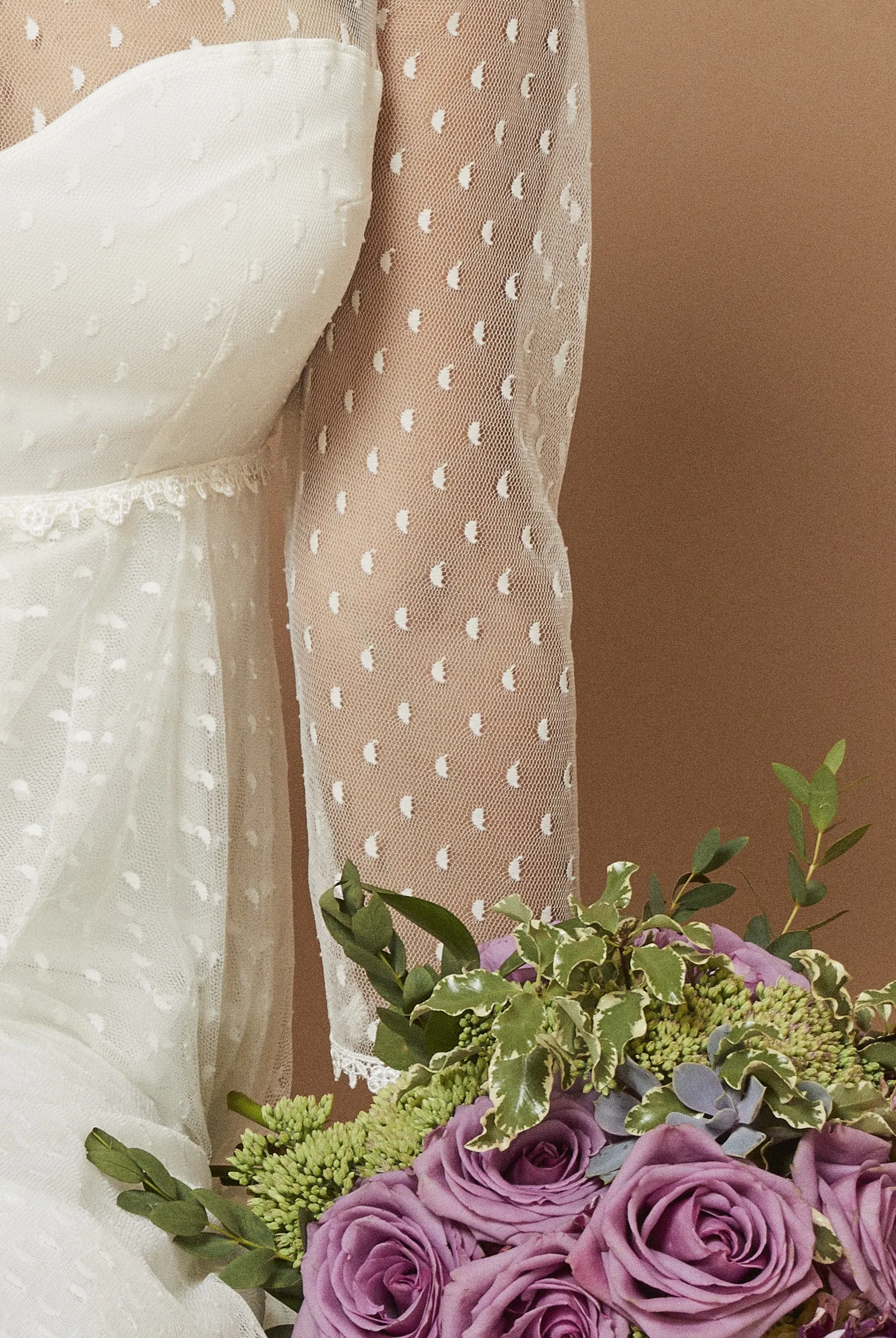 Hymne de l'amour | Lace Bustier Wedding Gown
