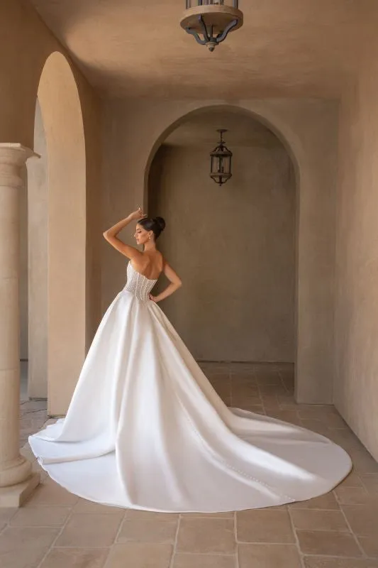 Kitty Chen Size 12 Amalia Diamond White Gown