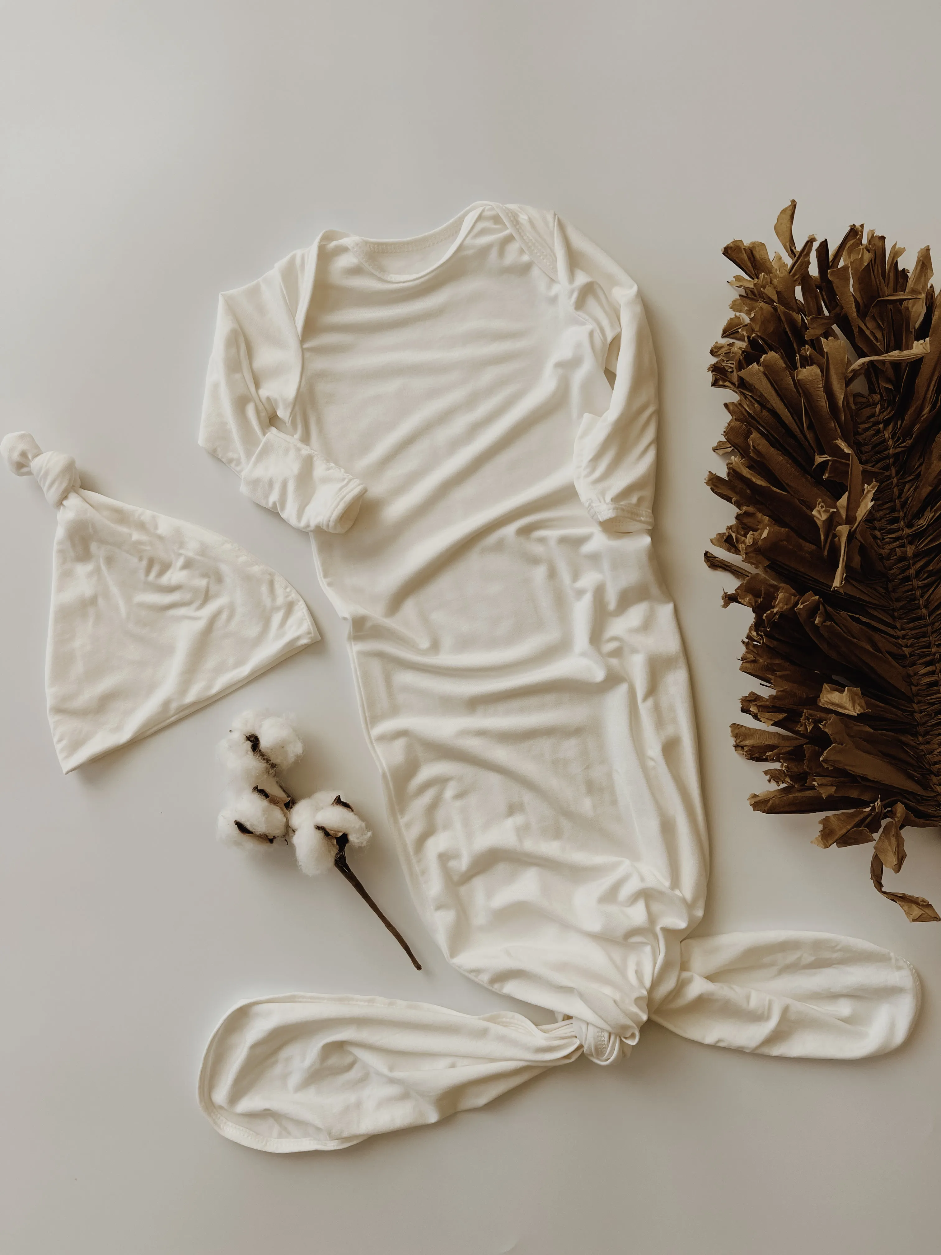 Knotted Gown with Hat | White