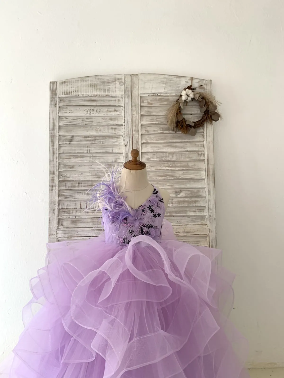 Lavender Lace Tulle Feathers/Horsehair Wedding Flower Girl Dress Kids Pageant Gown