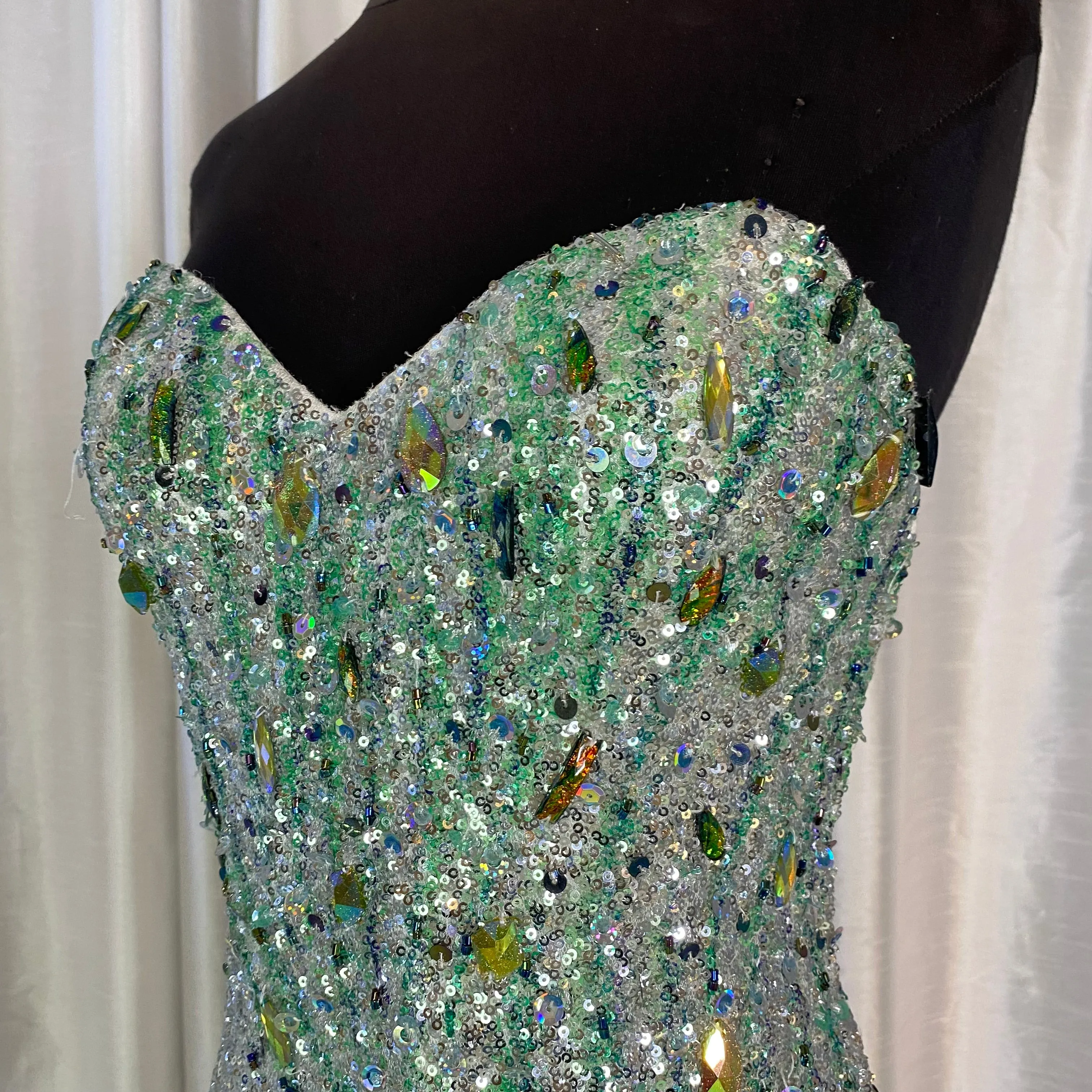MAC DUGGAL STYLE #42907M Long Strapless Gown Size 8
