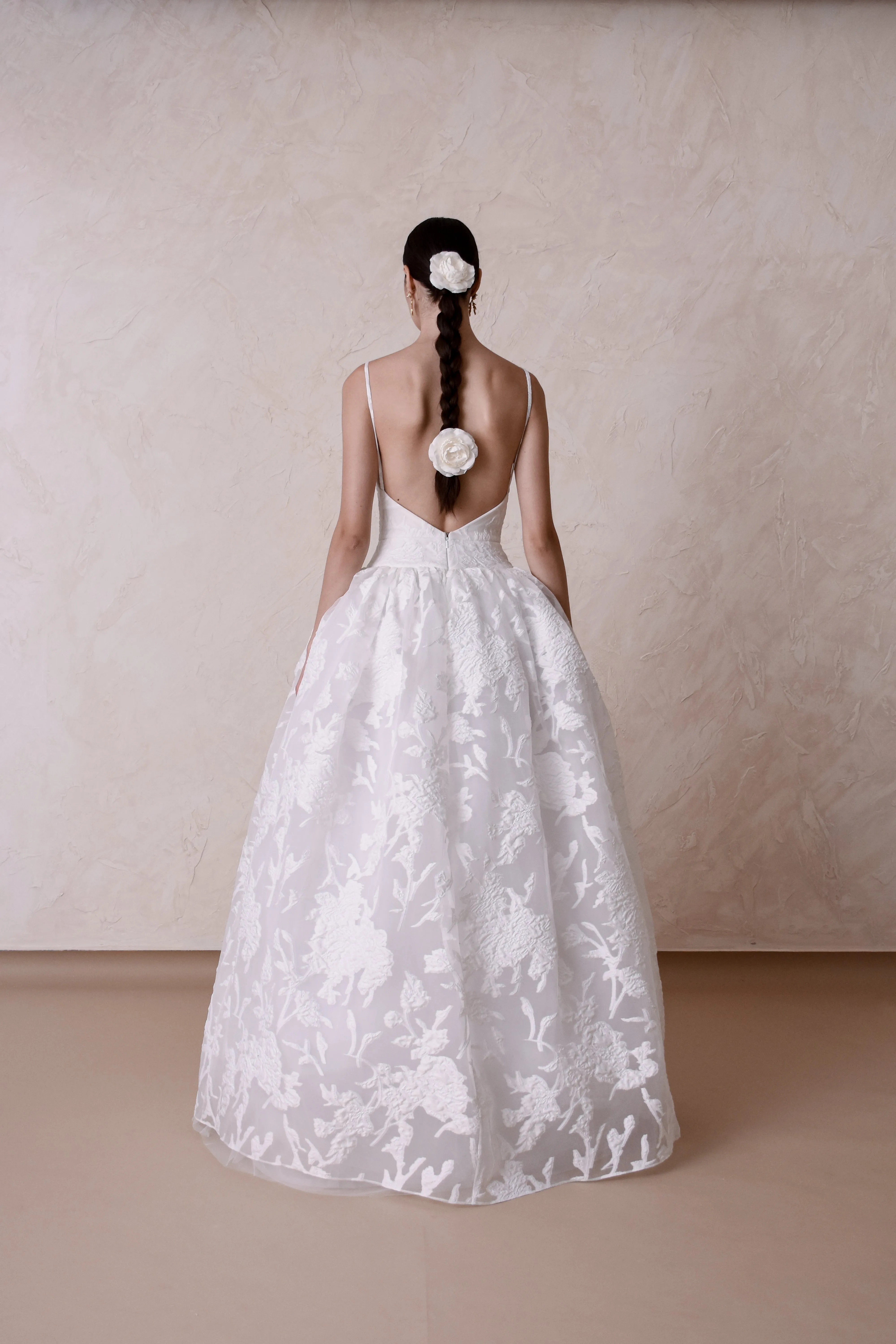 MERINGUE GOWN