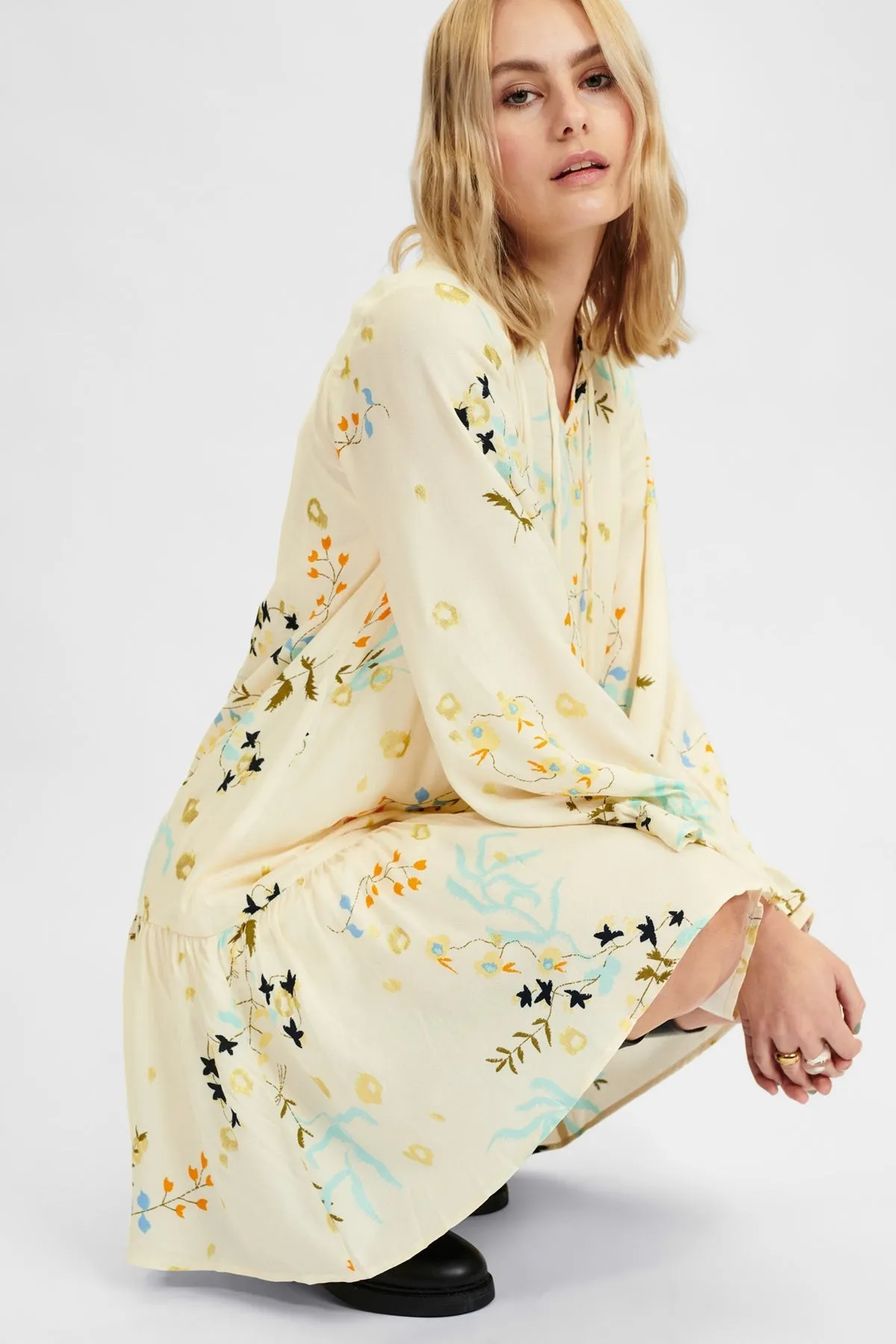 Numph Cadeau Dress in Pristine