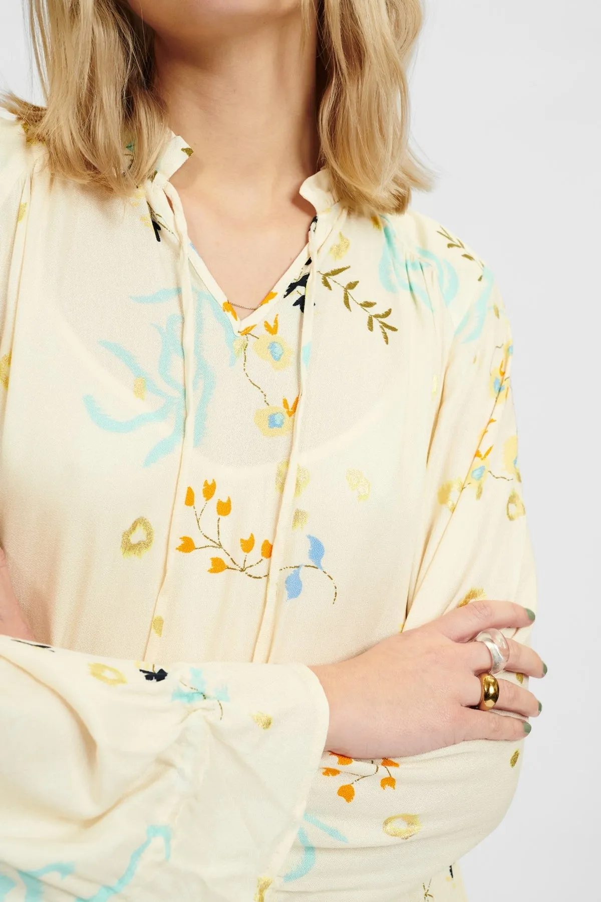 Numph Cadeau Dress in Pristine