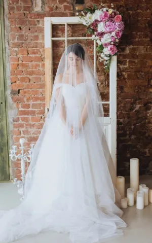 Off-The-Shoulder Tulle Ball Gown Sweep Train Dress