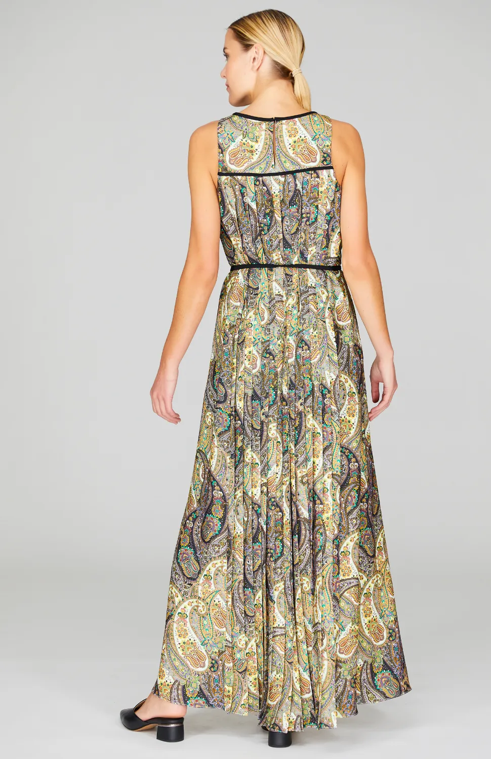 Paisley Print Long Pleat Back Trapeze Gown w/Belt