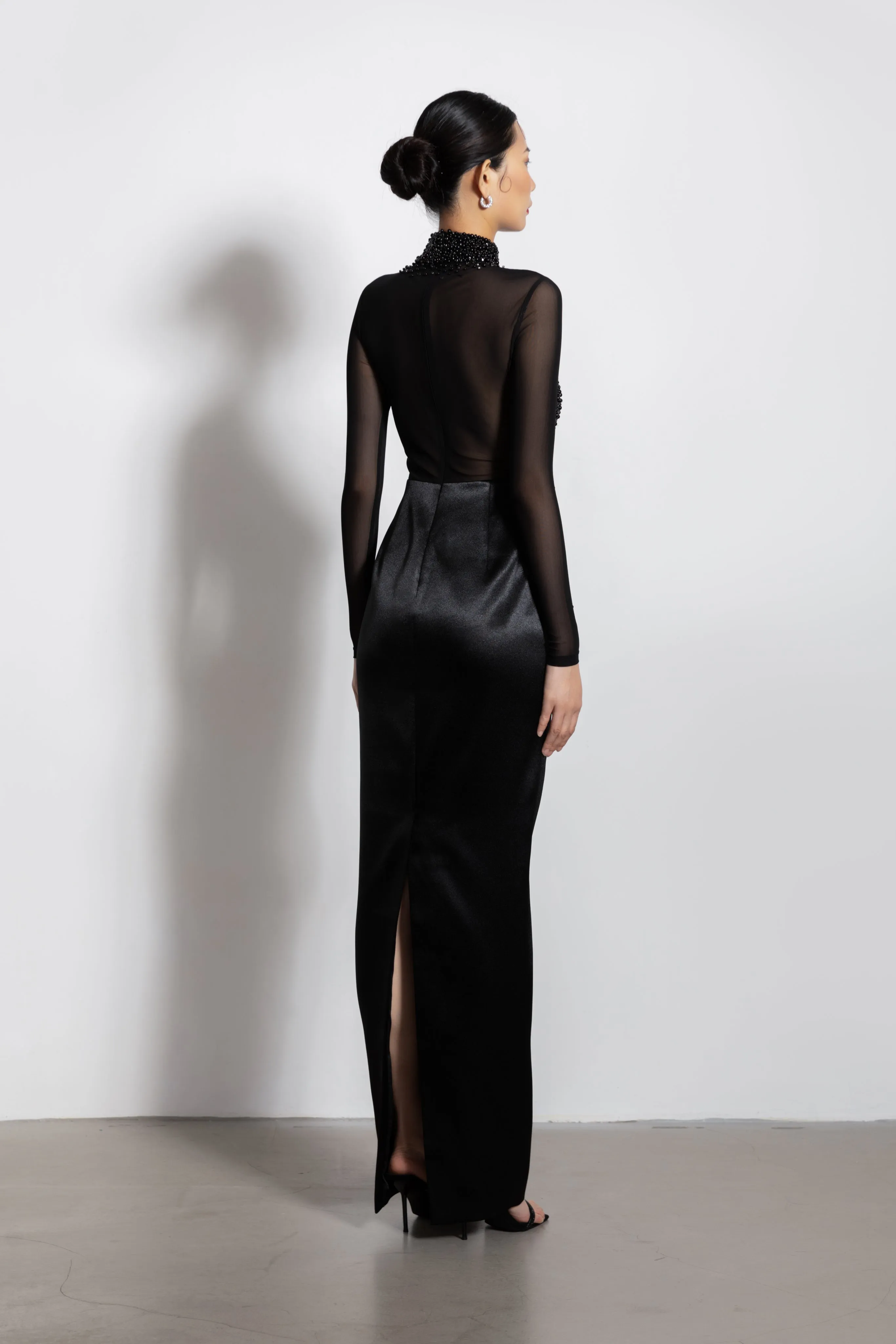 Po Gown