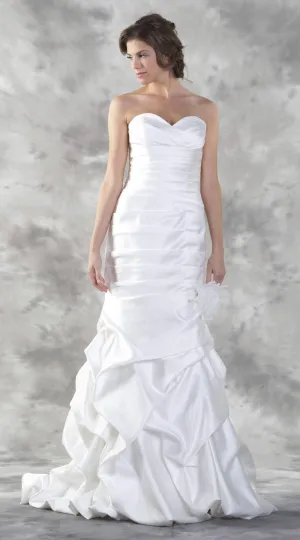 Poly USA ED1302 Mermaid Style Strapless Wedding Gown Lace-Up Back