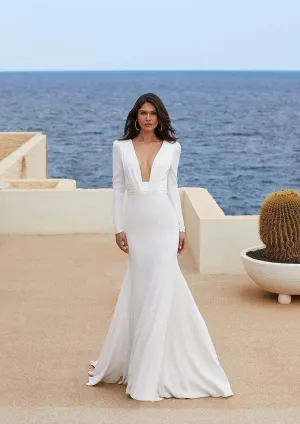 Pronovias: Adrienne