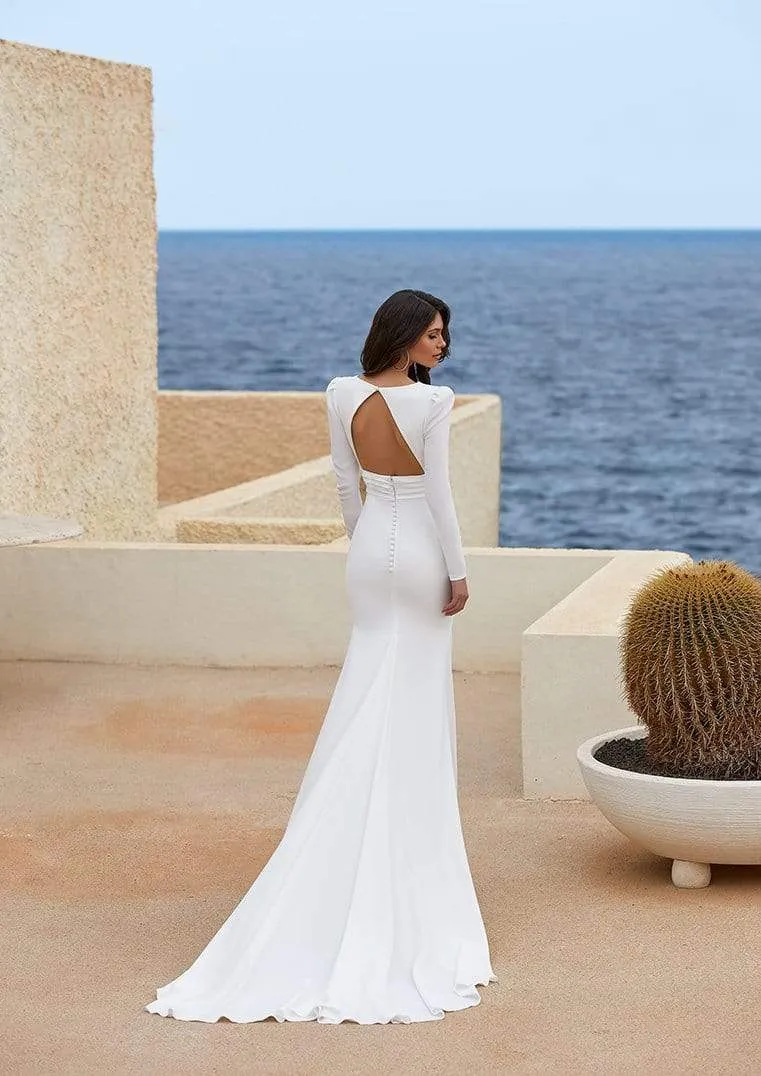 Pronovias: Adrienne