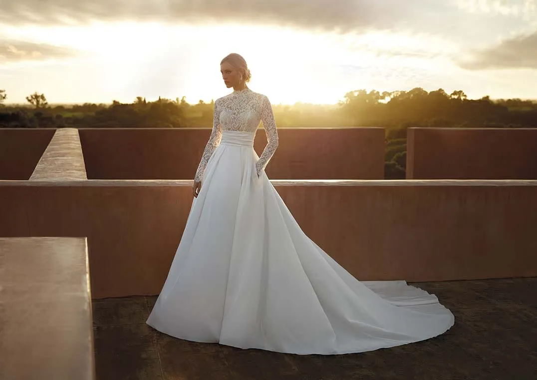 Pronovias: Ceeylo