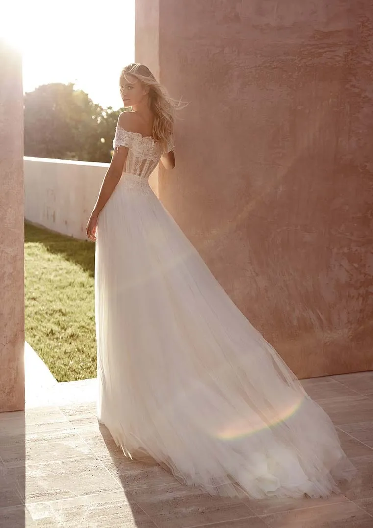 Pronovias: Dolni