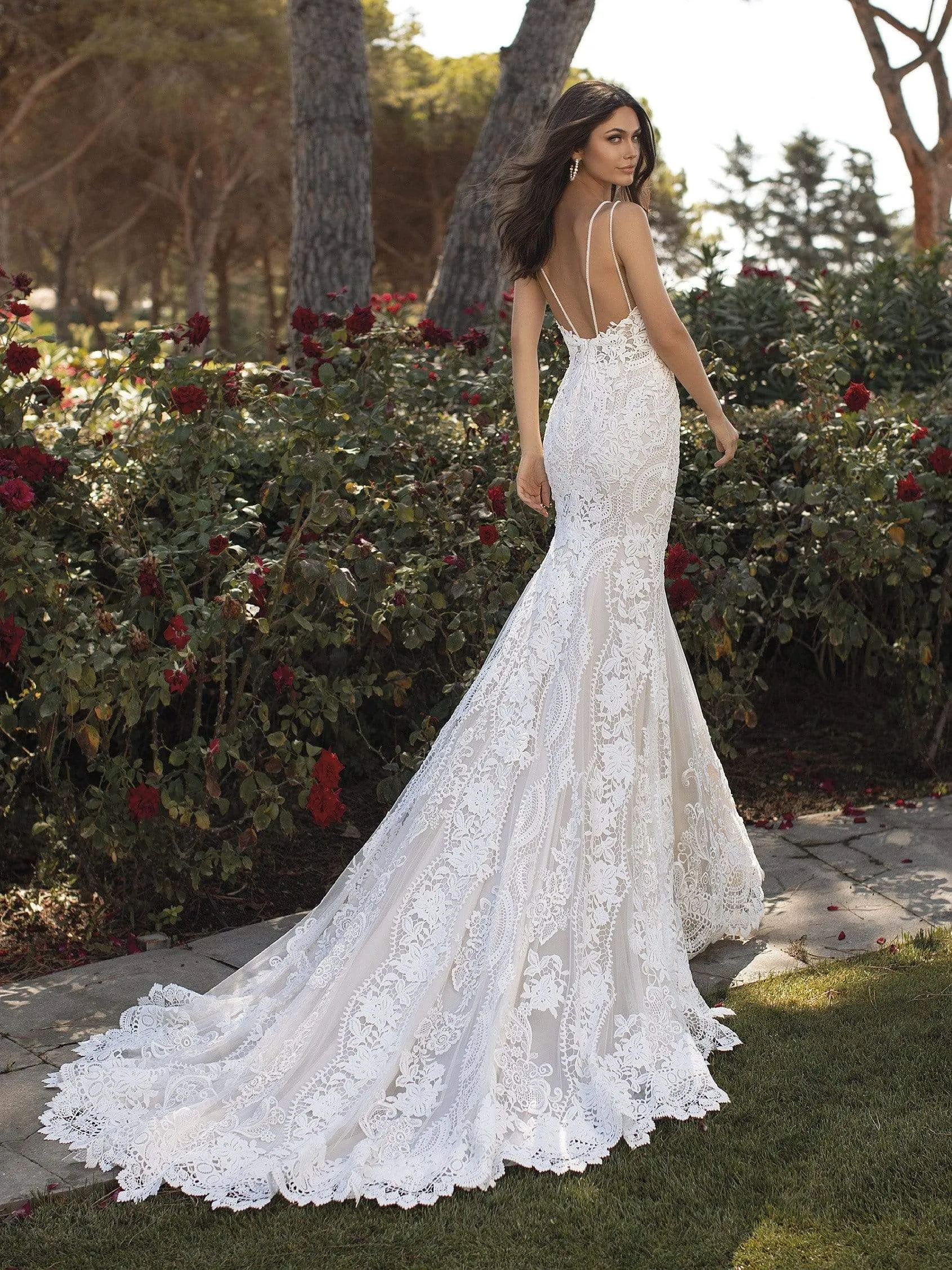 Pronovias: Floriana (Clearance)